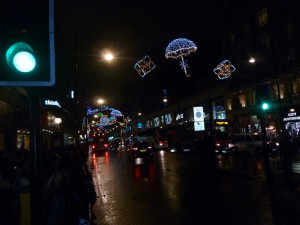 Λονδίνο· Χριστουγεννιάτικη ατμόσφαιρα στην Oxford street (11/11/2012)