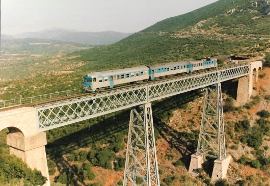 Παρθένιον όρο γέφυρα (Φρ. Έλιοτ)