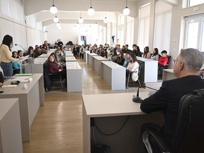 perifereiako simvoulio neon 022026