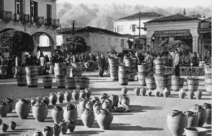 ΠΛΑΤΕΙΑ ΠΑΖΑΡΙ