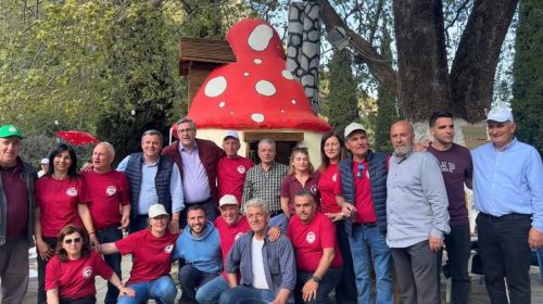 ΓΙΟΡΤΗ ΜΑΝΙΤΑΡΙΩΝ